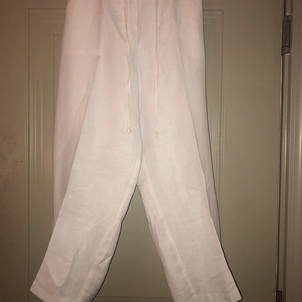 White linen Capri pants